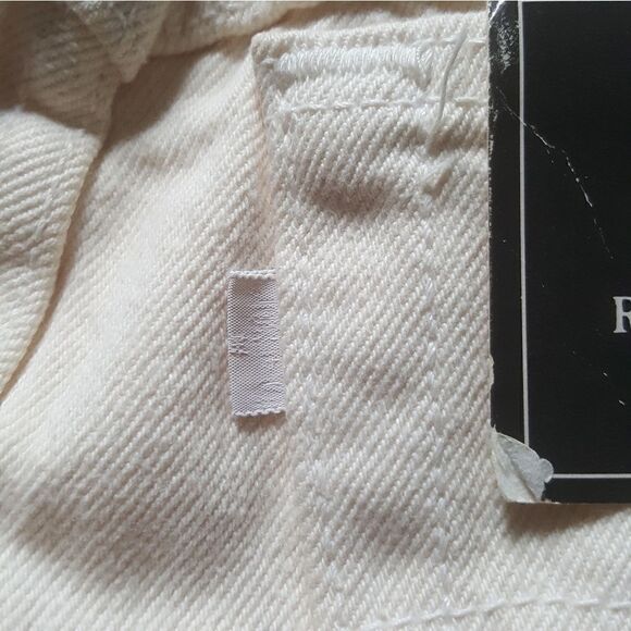 Levi's Jeans Vintage 900 Series USA Hi Rise Mom Y2K Tapered Sz 8 Fits Like Sz 0 - Picture 6 of 10